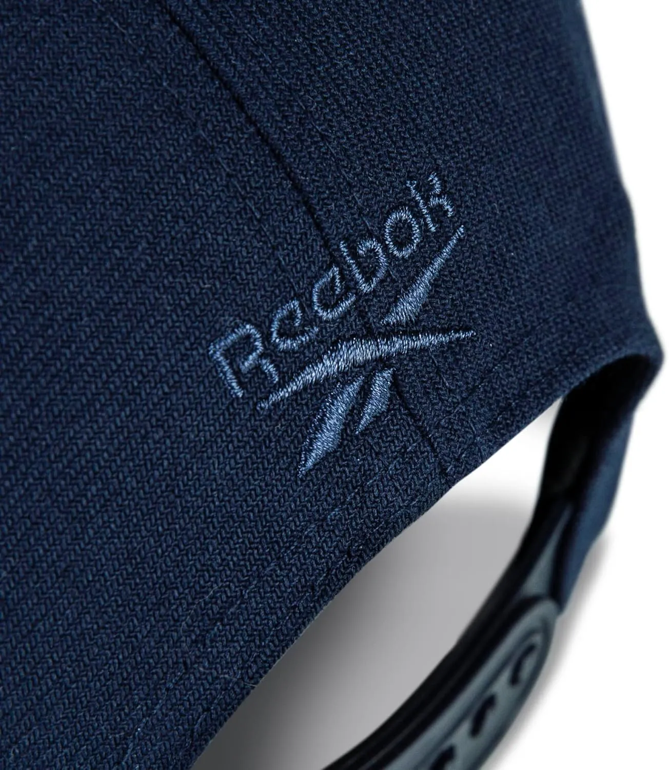 Reebok Classic Vector Ballcap with Adjustable Snapback for Men and Women (One Size Fits Most)