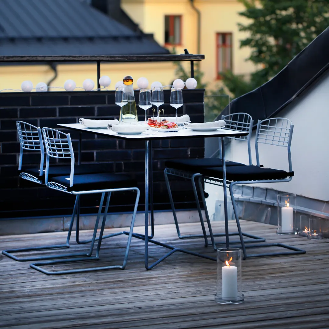 Table High Tech 110